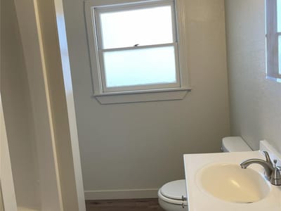 Primary bedroom at 1521 N Hamilton St - 3 bed 1 bath home