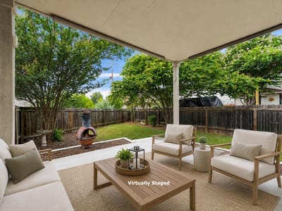 Primary bedroom at 15213 Donna Jane LOOP - 3 bed 2 bath home