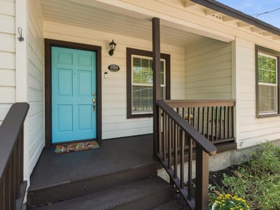 Property photo 2 at 1523 Piedmont Ave Unit #A - 2 bed 1 bath home