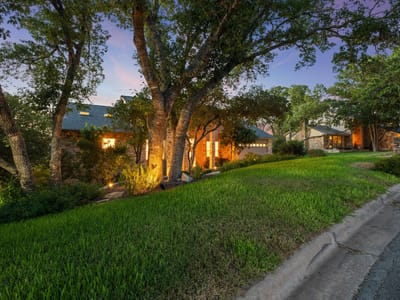 Property photo 3 at 1528 Ben Crenshaw WAY - 4 bed 3 bath home