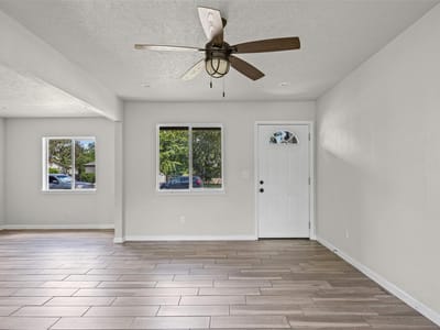 Property photo 2 at 1531 Lahn Rd - 4 bed 2 bath home