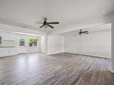 Property photo 5 at 1531 Lahn Rd - 4 bed 2 bath home
