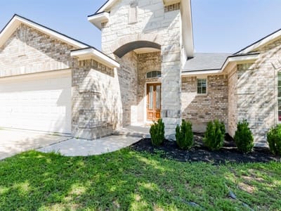 Living area at 1533 Clary Sage LOOP - 3 bed 2 bath home