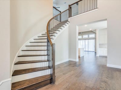 Living area at 1533 Jay Wolf DR - 4 bed 3 bath home