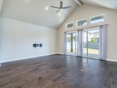 Bathroom at 1533 Jay Wolf DR - 4 bed 3 bath home