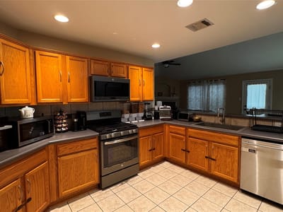Living area at 1536 Lorson LOOP - 3 bed 2 bath home