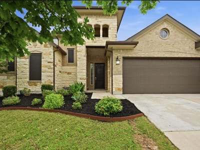 Kitchen at 154 Ashleaf Dr - 4 bed 3 bath home