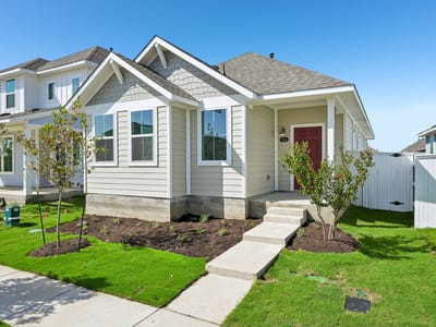 Primary bedroom at 154 Daylily DR - 3 bed 2 bath home