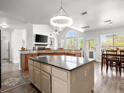 Kitchen at 154 Old Settlers Dr - 4 bed 3 bath home