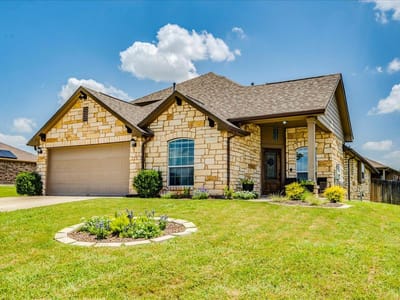 Property photo 2 at 154 Screech Owl DR - 4 bed 3 bath home