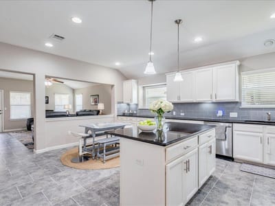 Property photo 4 at 154 Screech Owl DR - 4 bed 3 bath home
