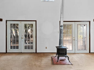 Property photo 4 at 15403 Gebron DR - 3 bed 1 bath home