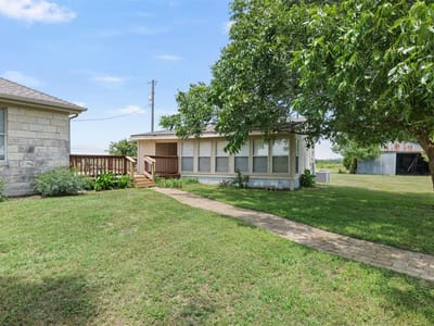 Primary bedroom at 1542 County Road 451 - 2 bed 2 bath home