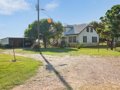 Primary bedroom at 1546 County Road 203 - 3 bed 2 bath home