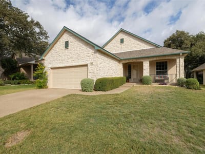 Property photo 2 at 155 Dan Moody TRL - 2 bed 2 bath home