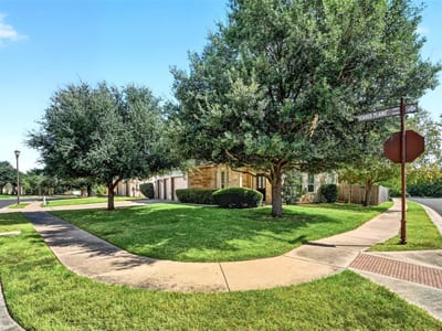 Property photo 5 at 15512 Staked Plains LOOP - 4 bed 2 bath home