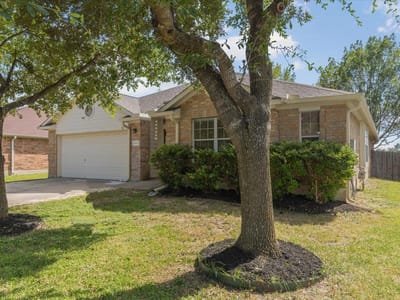 Living area at 1553 Amberwood LOOP - 3 bed 2 bath home
