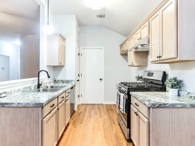 Photo 5 of 23 at 156 Keystone LOOP - 3 bed 2 bath home