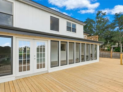 Living area at 1562 Windmere - 3 bed 2 bath home