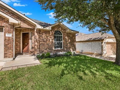 Property photo 3 at 157 Maplewood - 4 bed 2 bath home