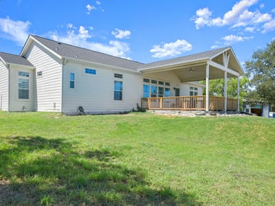 Property photo 2 at 15701 Forest Glen CV - 4 bed 2 bath home