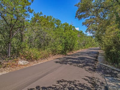 Property photo 2 at 15746 Booth CIR - Lake Travis 03, Volente, TX
