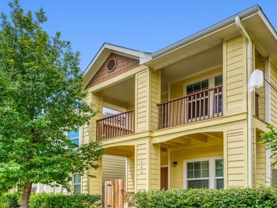 Property photo 2 at 158 Preston TRL - 2 bed 2 bath home