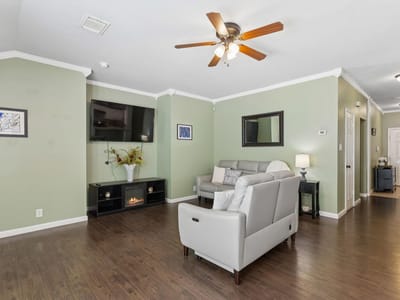 Photo 2 of 40 at 159 Invierno ST - 3 bed 2 bath home