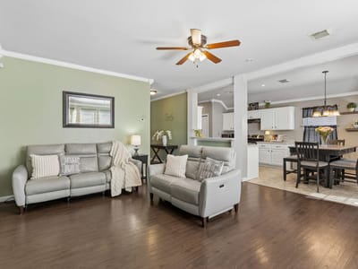 Photo 3 of 40 at 159 Invierno ST - 3 bed 2 bath home