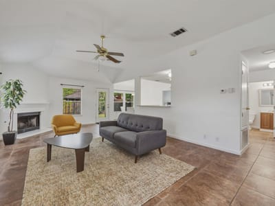 Living area at 1590 Brandi Cir - 3 bed 2 bath home