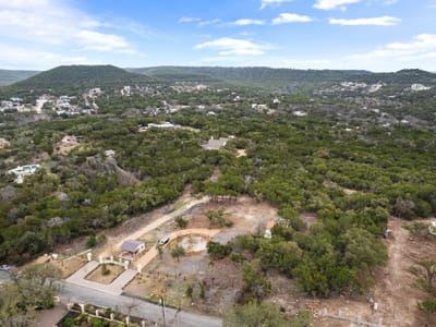 Primary bedroom at 15900 Booth CIR - Branson Wood, Volente, TX