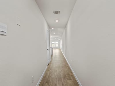 Property photo 4 at 160 Raymondville Path - 4 bed 2 bath home