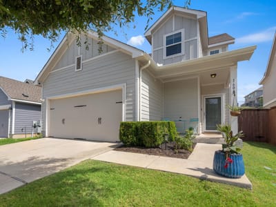 Living area at 160 Red Buckeye LOOP - 4 bed 3 bath home