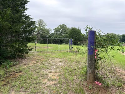 Bathroom at 160 Rosanky Cattle Company Rd Unit #R - Triple C Ranchettes, Smithville, TX