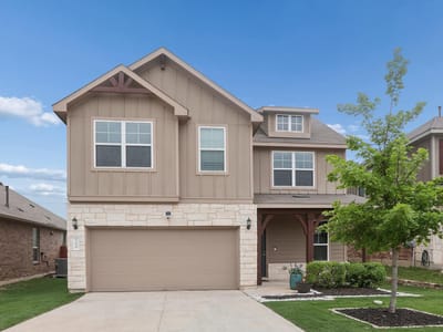 Living area at 160 Sweetleaf DR - 4 bed 2 bath home