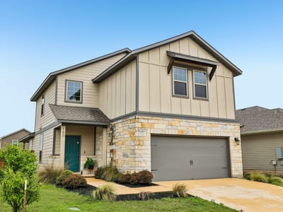 Living area at 160 Syrah Ct - 4 bed 2 bath home