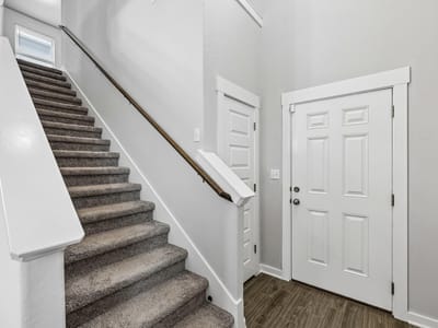 Primary bedroom at 160 Syrah Ct - 4 bed 2 bath home