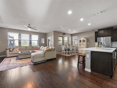 Property photo 3 at 160 Thornless CIR - 4 bed 2 bath home