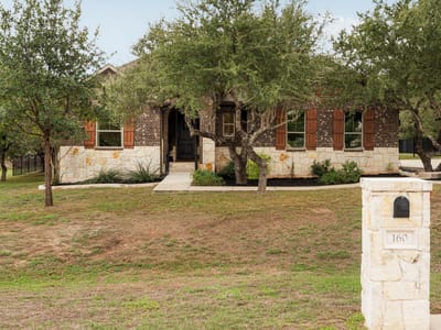 Photo 4 of 40 at 160 Tye CV - 3 bed 2 bath home