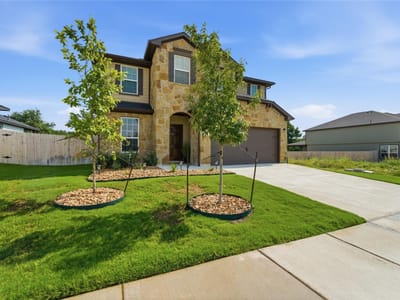 Property photo 3 at 160 Villars DR - 4 bed 3 bath home