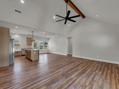 Property photo 5 at 160 W Stonecastle DR - 3 bed 2 bath home