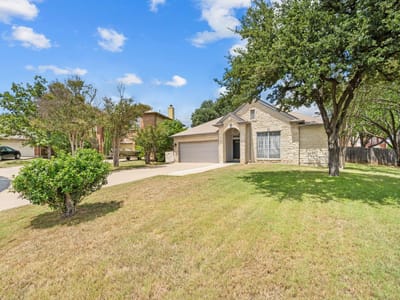 Property photo 2 at 1600 Viki Lynn CT - 3 bed 2 bath home