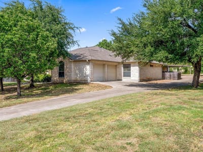 Property photo 2 at 1601 Breezy CV - 3 bed 2 bath home