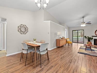 Living area at 1601 Faro DR Unit #1404 - 2 bed 2 bath home
