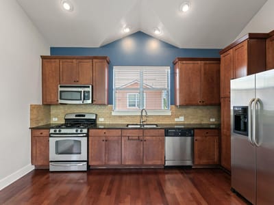 Primary bedroom at 1601 Miriam Ave Unit #216 - 1 bed 1 bath home