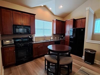 Primary bedroom at 1601 Miriam Ave Unit #311 - 1 bed 1 bath home