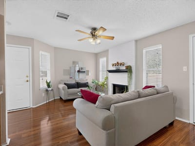 Property photo 5 at 1601 Rusty Nail LOOP - 2 bed 2 bath home