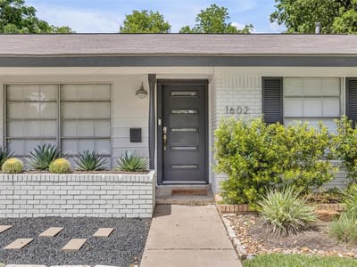 Property photo 2 at 1602 Ashberry DR - 3 bed 2 bath home
