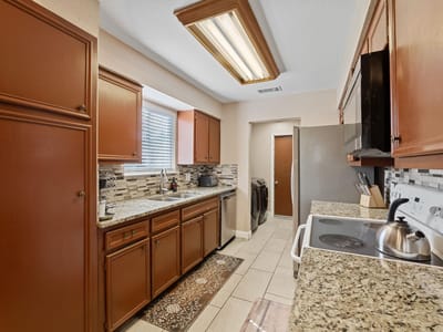 Property photo 5 at 1602 Plateau RDG - 4 bed 3 bath home
