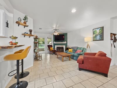 Photo 5 of 25 at 1602 Southwestern BLVD - 4 bed 2 bath home